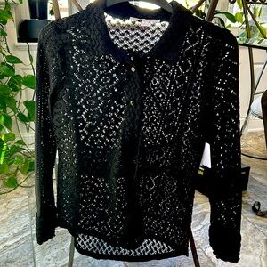 Beautiful Stella and Ginger black button down shirt! Size small. Brand new.